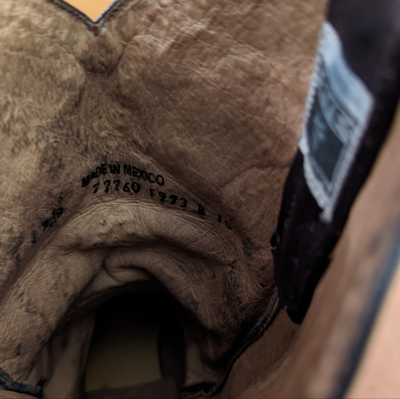 Frye Studded Billy Boot size 7.5 b - Picture 3 of 6